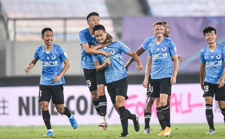 米兰体育入口-包含广州富力惊险获胜，上升排名的词条