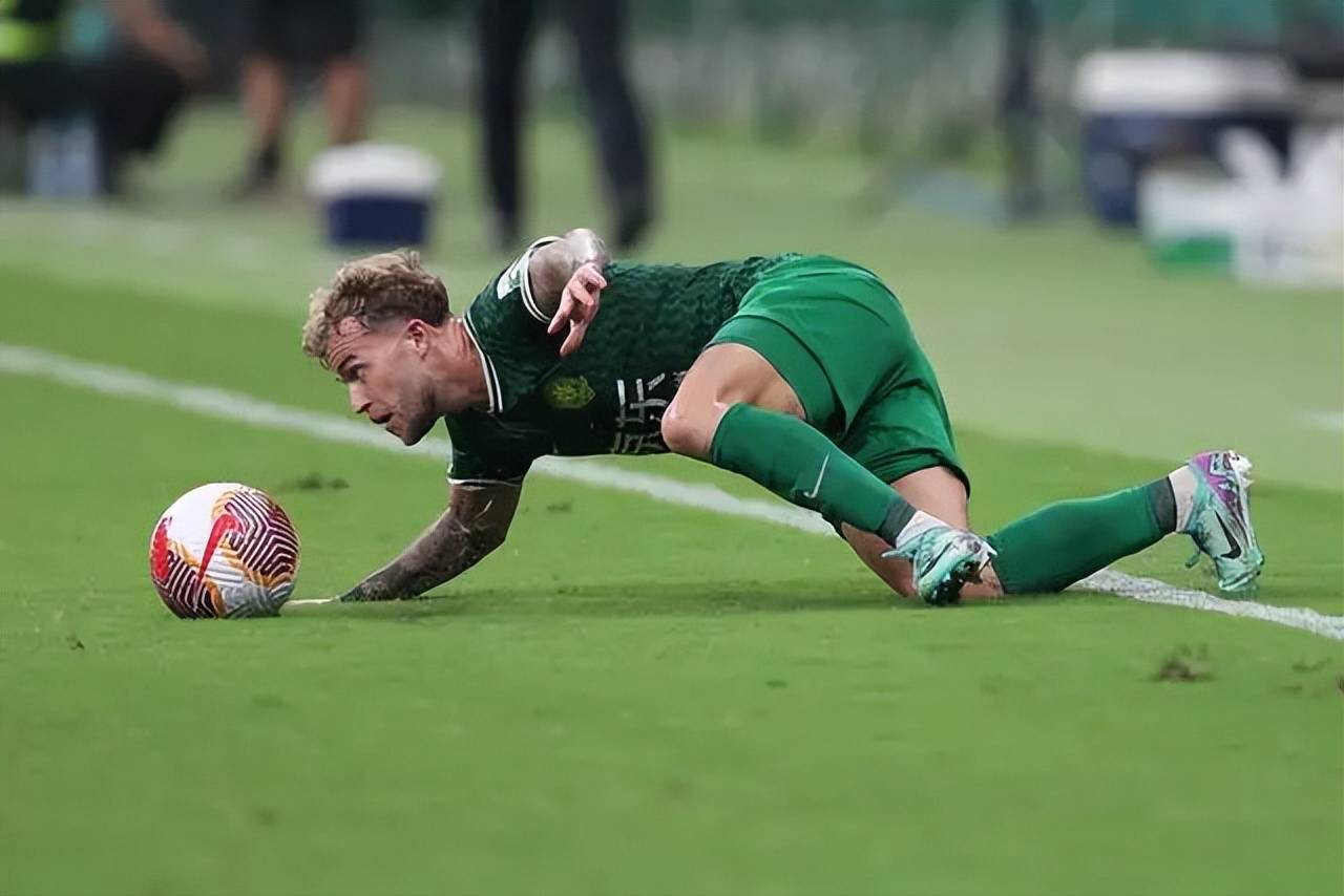 米兰体育新闻-南特队在主场比赛中意外输给对手