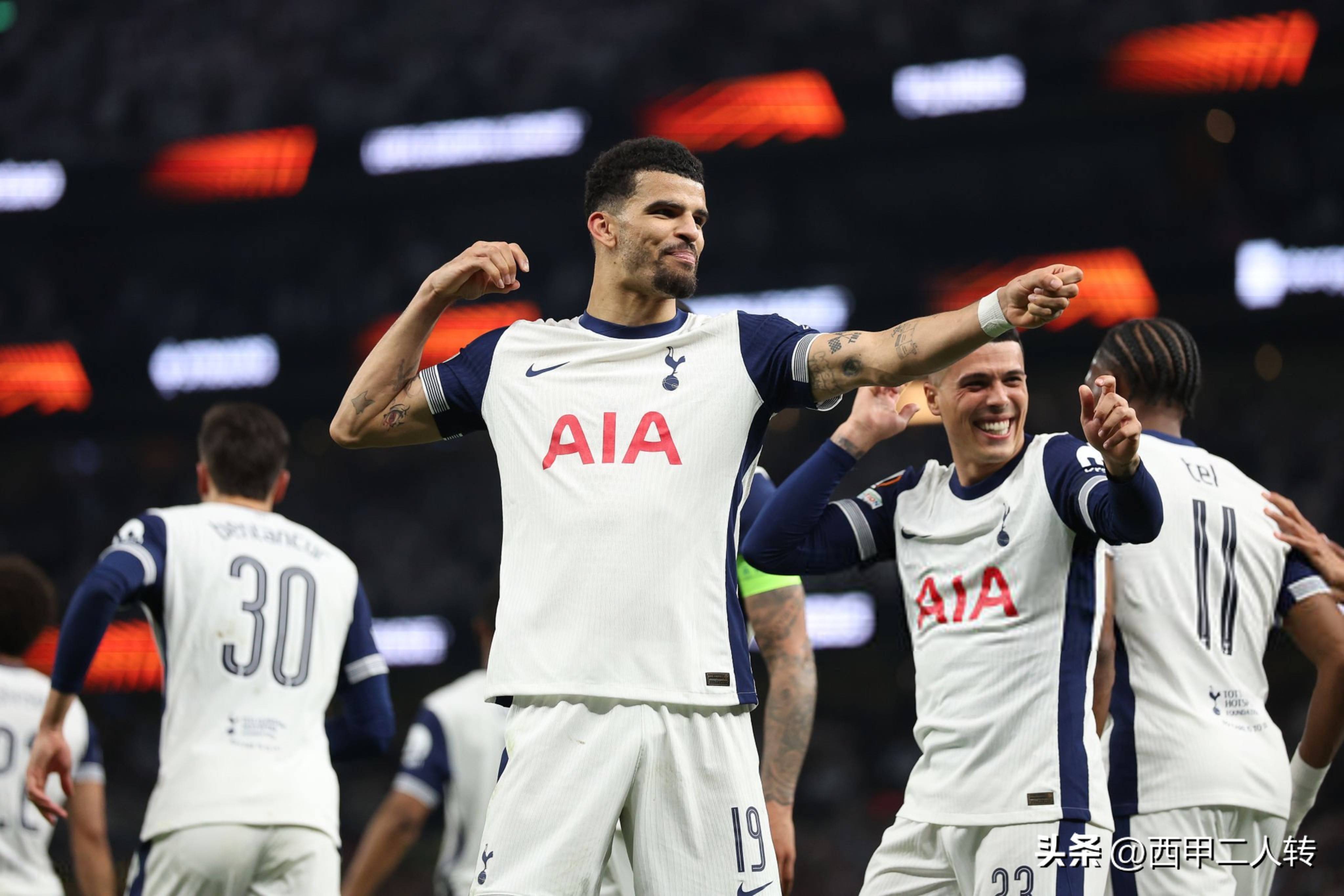 关于热刺碾压对手!英超强队之争愈演愈烈的信息 关于热刺碾压对手!英超强队之争愈演愈烈的信息