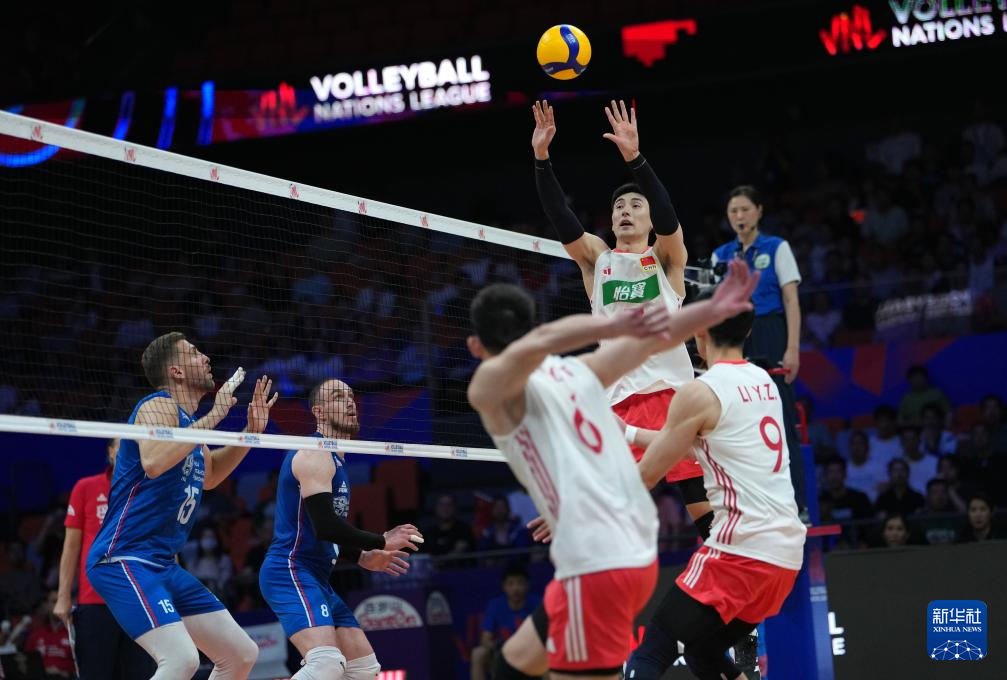 米兰体育课程-包含青年风暴：中国队备战塞尔维亚，火力全开的词条