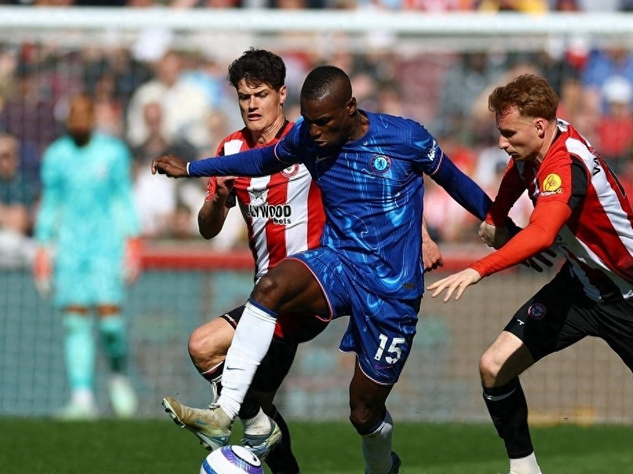 塞维利亚客场被逼平，遭遇不尽人意