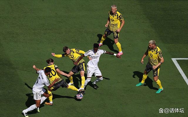 包含皇马国王被逼向下！球队连场失利僵局令人堪忧！的词条