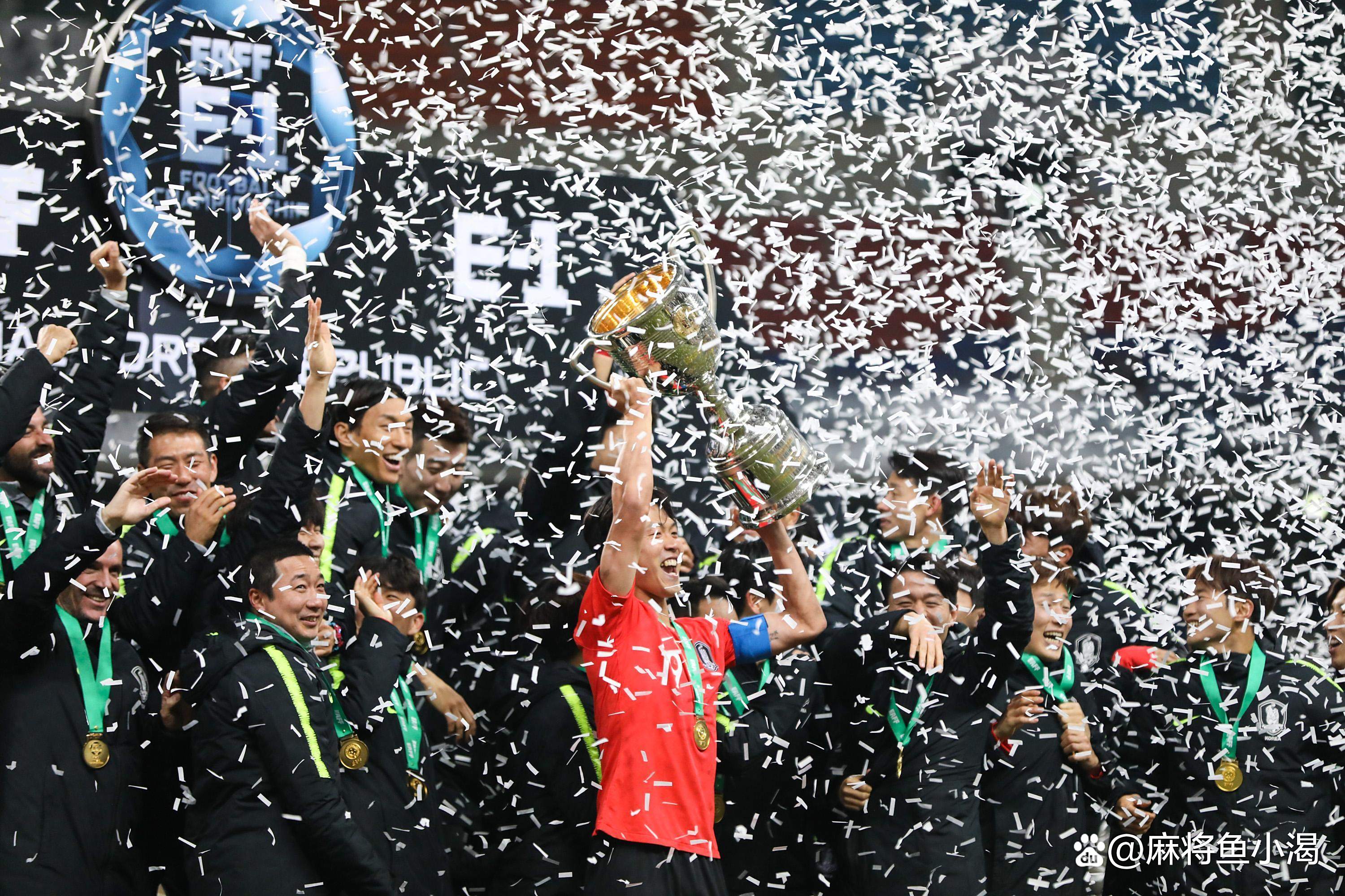 东亚女足赛事精彩纷呈,吸引众多观众围观的简单介绍 东亚女足赛事精彩纷呈,吸引众多观众围观的简单介绍