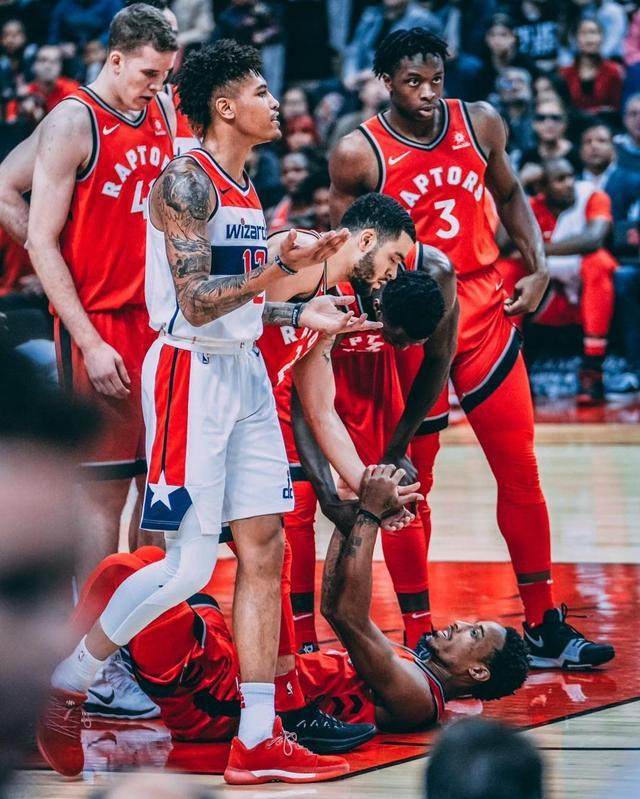 猛龙主教练连战连胜，球员全力补位