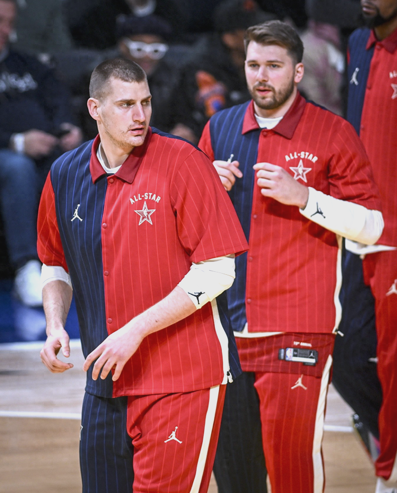 米兰体育培训-NBA全明星赛热闹开展，球星耀眼亮相的简单介绍