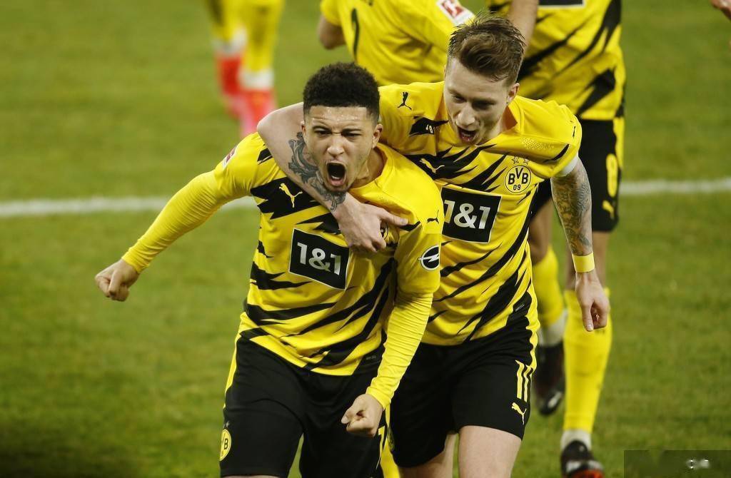 米兰体育电竞-关于沙尔克04客场战平，积分榜位置暂居中游的信息