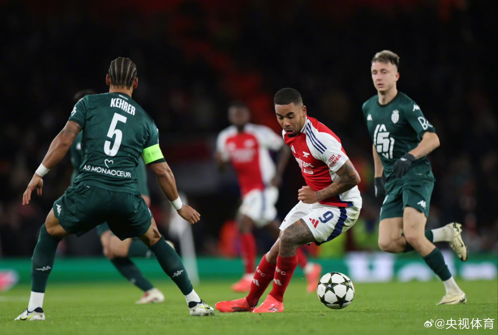 包含阿森纳主场击败纽卡斯尔,排名上升的词条 包含阿森纳主场击败纽卡斯尔,排名上升的词条