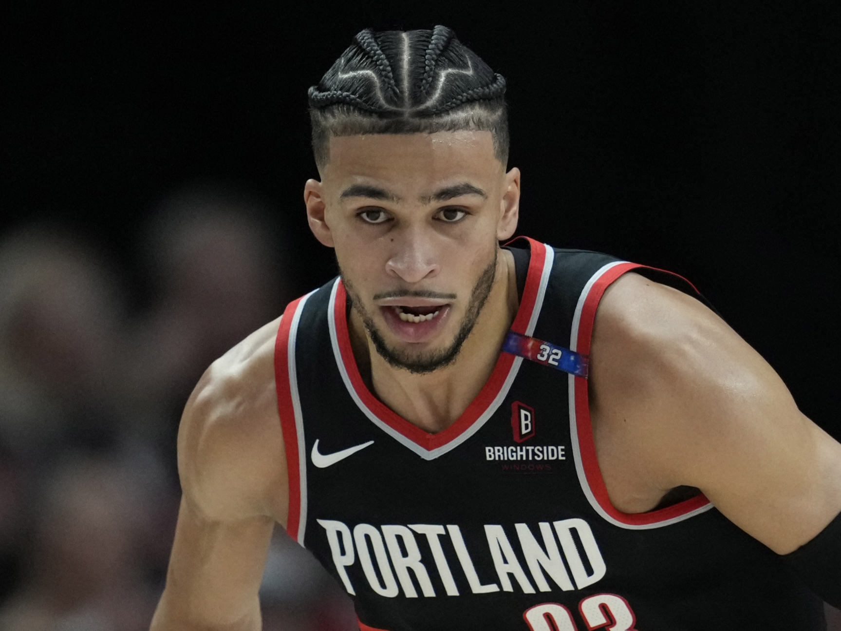 米兰体育网址-开拓者新秀安东尼-西蒙斯展现出色表现，获得主帅高度赞扬的简单介绍